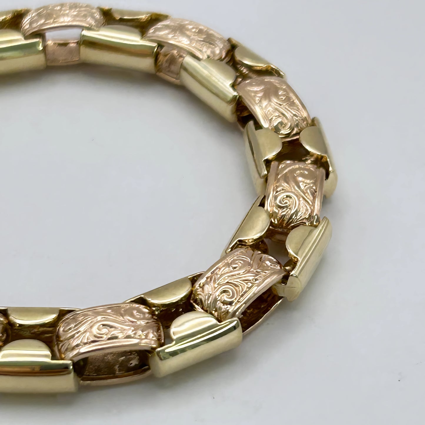 NZGD | 9ct Y/R Gold Vinatage Victorian Duet Link Bracelet-Refurbished