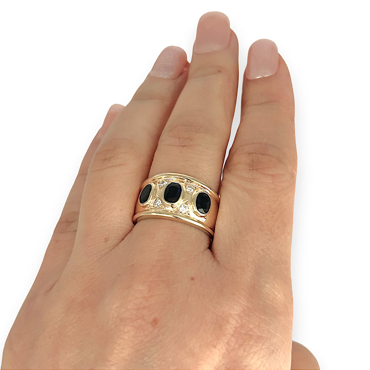 GOLD DEAL | 18ct (18K) Gold Sapphire & Diamond Dress Ring Valuation $6,250