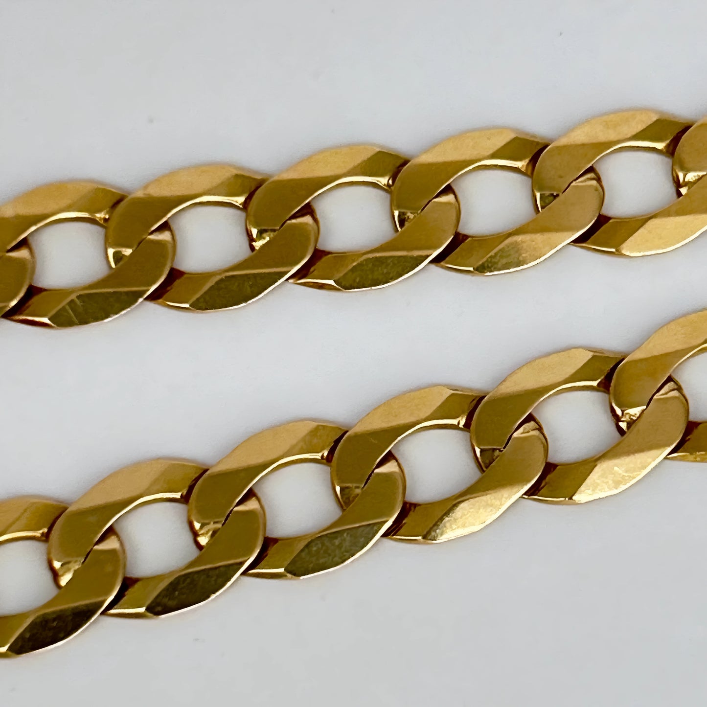 GOLD DEAL | 9kt Gold Empire Flat Curb Chain Valuation $12,100