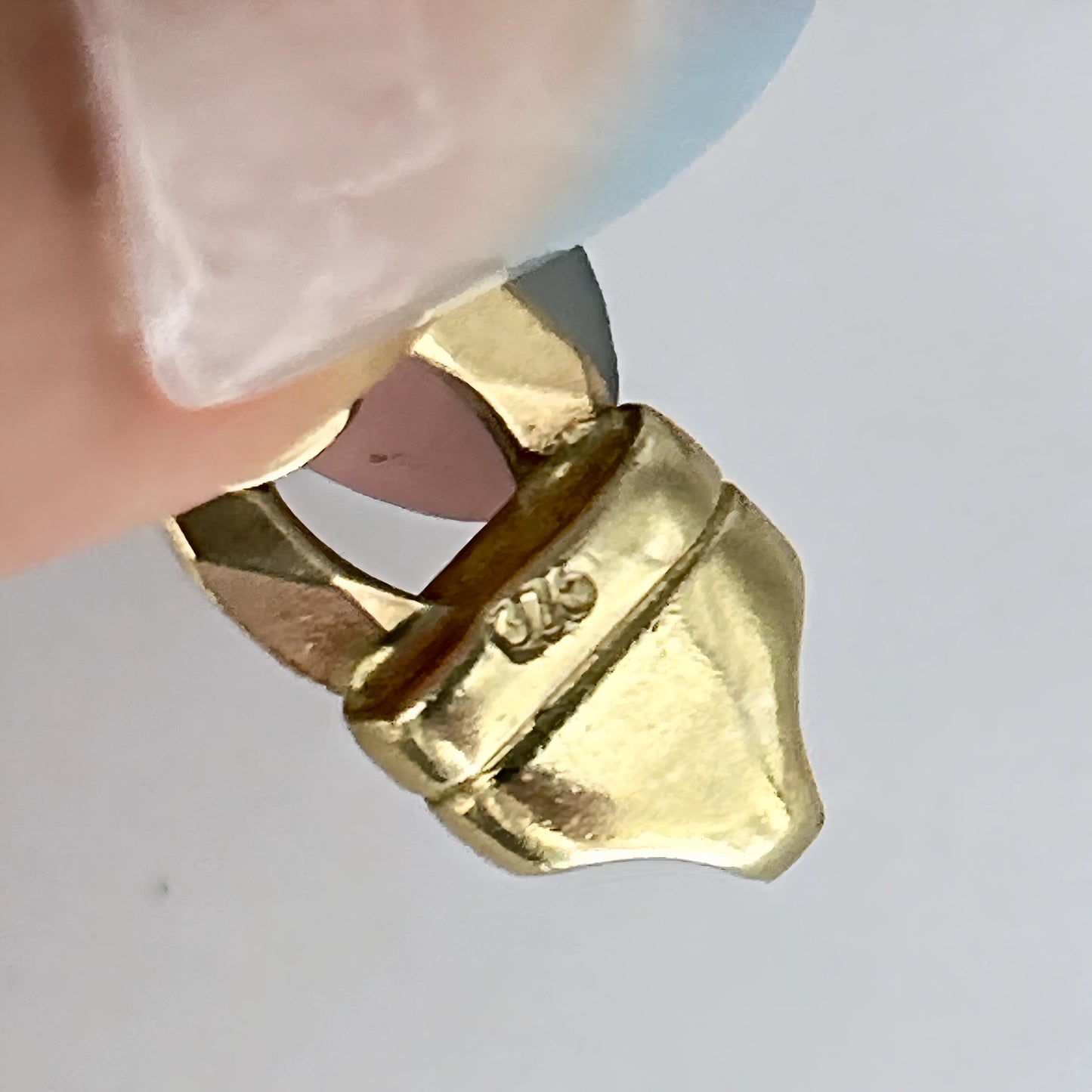 GOLD DEAL | 9kt Gold Empire Flat Curb Chain Valuation $12,100