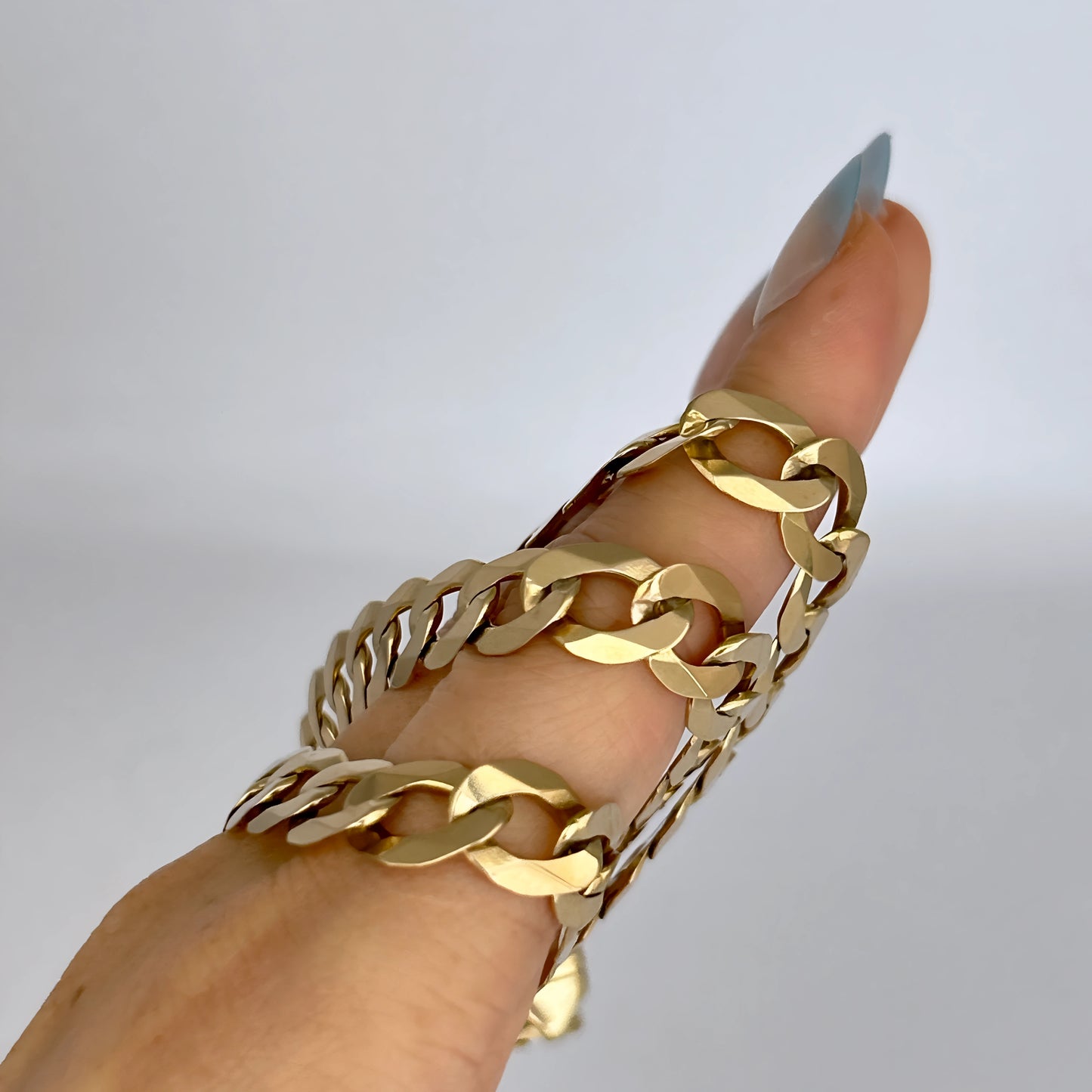 GOLD DEAL | 9kt Gold Empire Flat Curb Chain Valuation $12,100