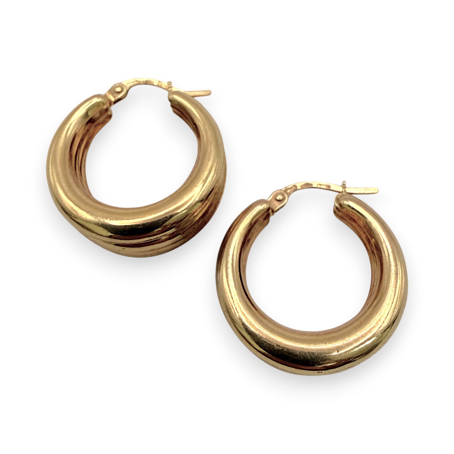 NZGD | 9ct Gold The Tri‑Luxe Hoops Earrings - UNOAERRE 21.1mm