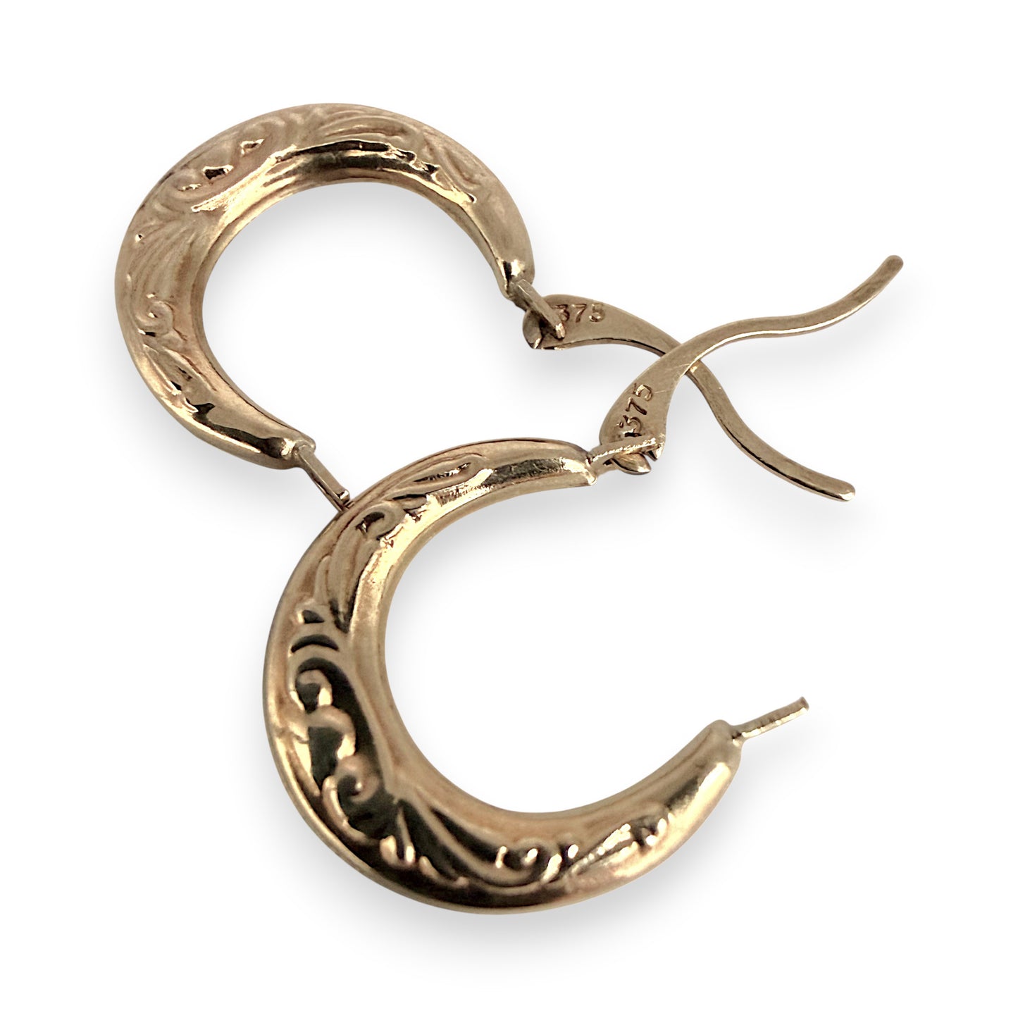 NZGD | 9ct Gold Vintage Petite Crest Hoop Earrings 13.4mm