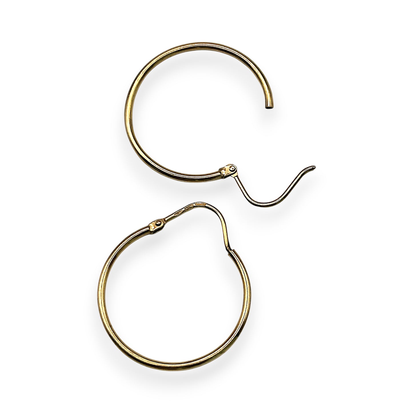 NZGD | 9ct Gold UNOAERRE  Aurelia Loop Earrings