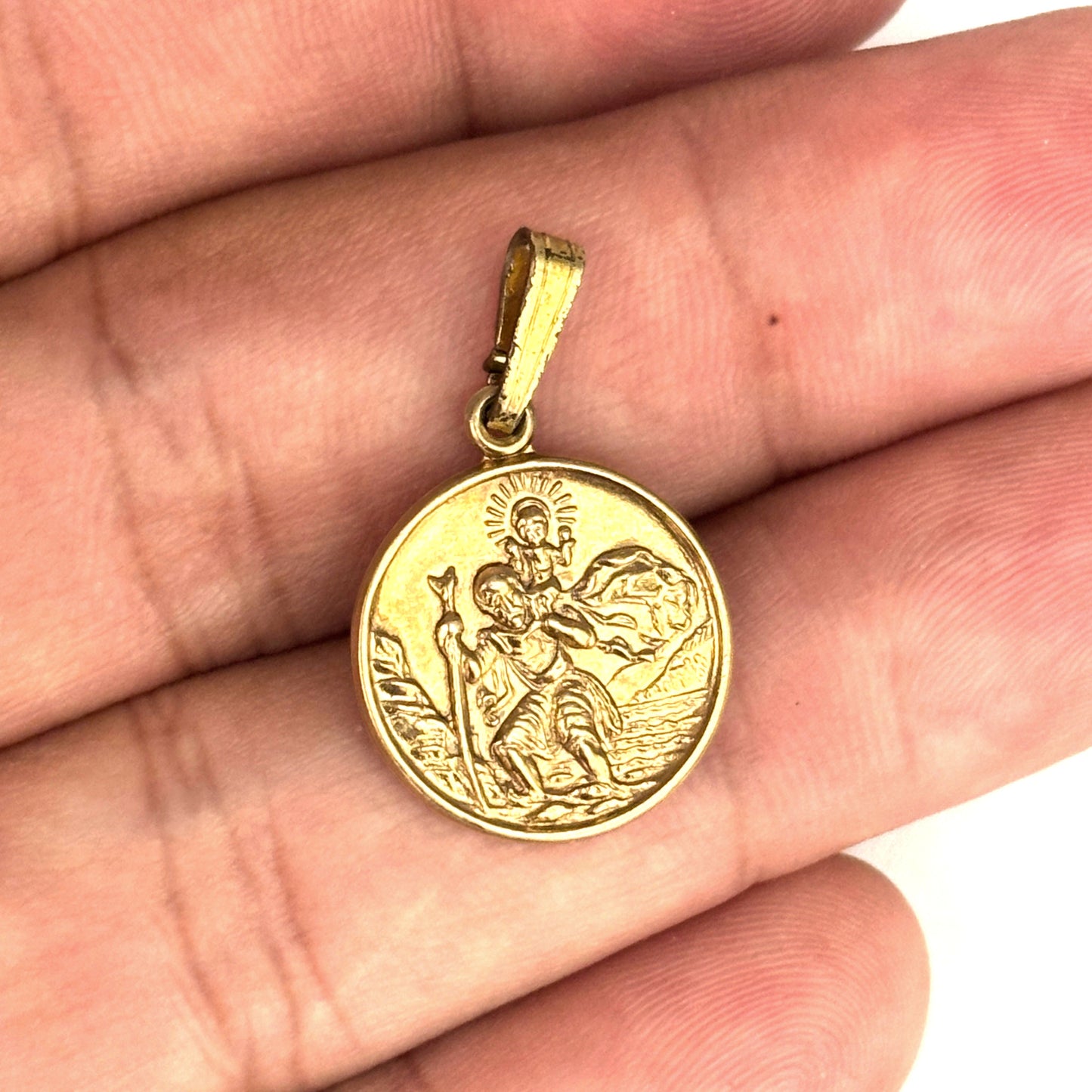 NZGD | 9ct Gold Saint Christopher Medallion Pendant