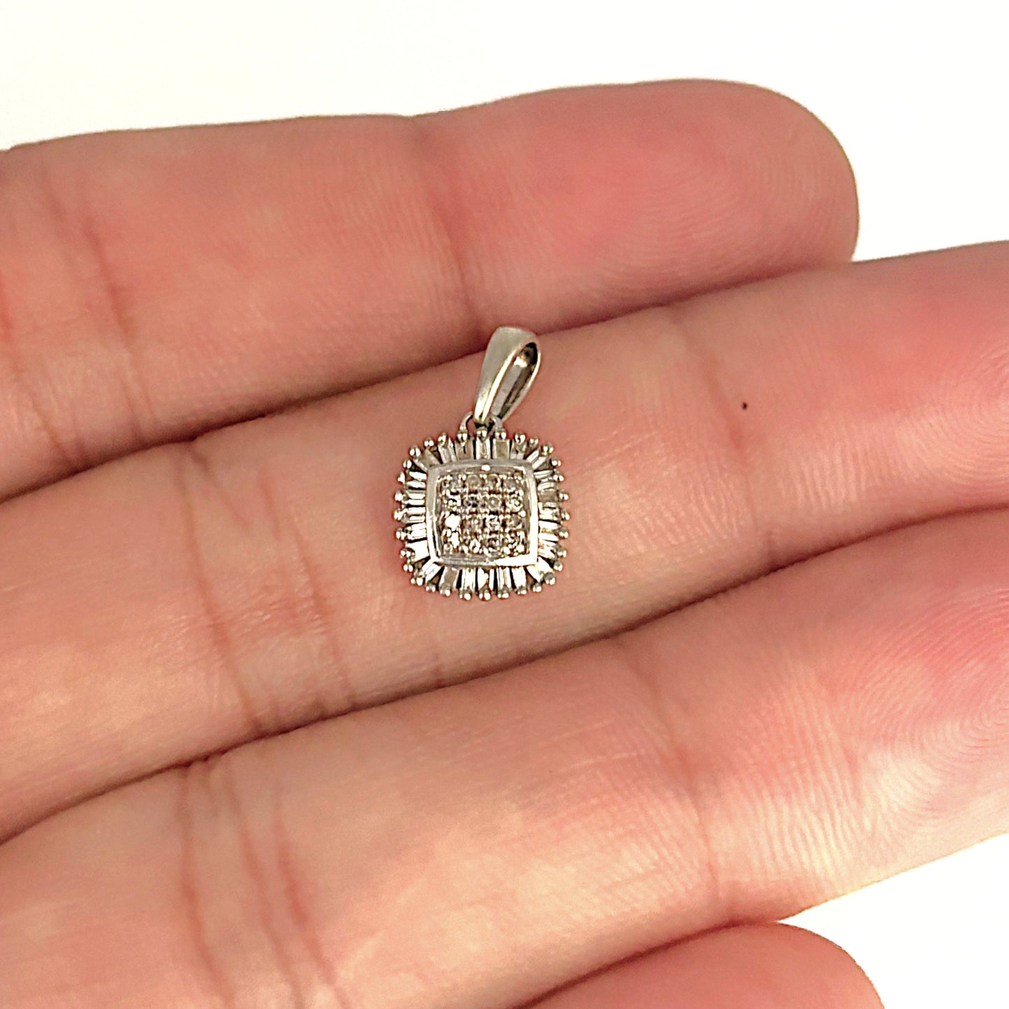 XMAS DEAL | 9kt White Gold Lucent Pendant with Diamonds