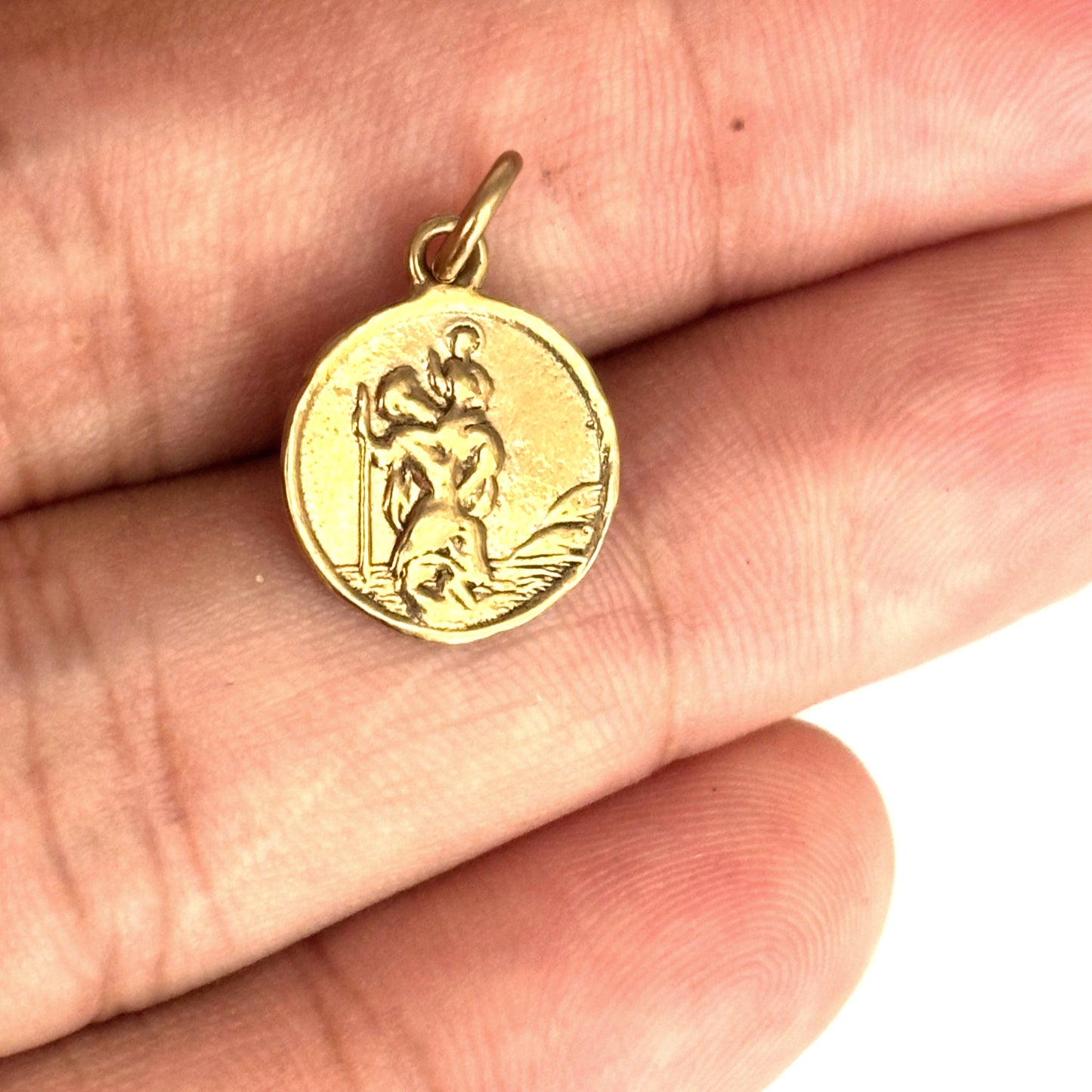 NZGD | 9ct Gold Divine Voyager Medallion