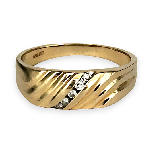 GOLD DEAL | 14ct (14K) Gold Diamond Signet Ring Size W