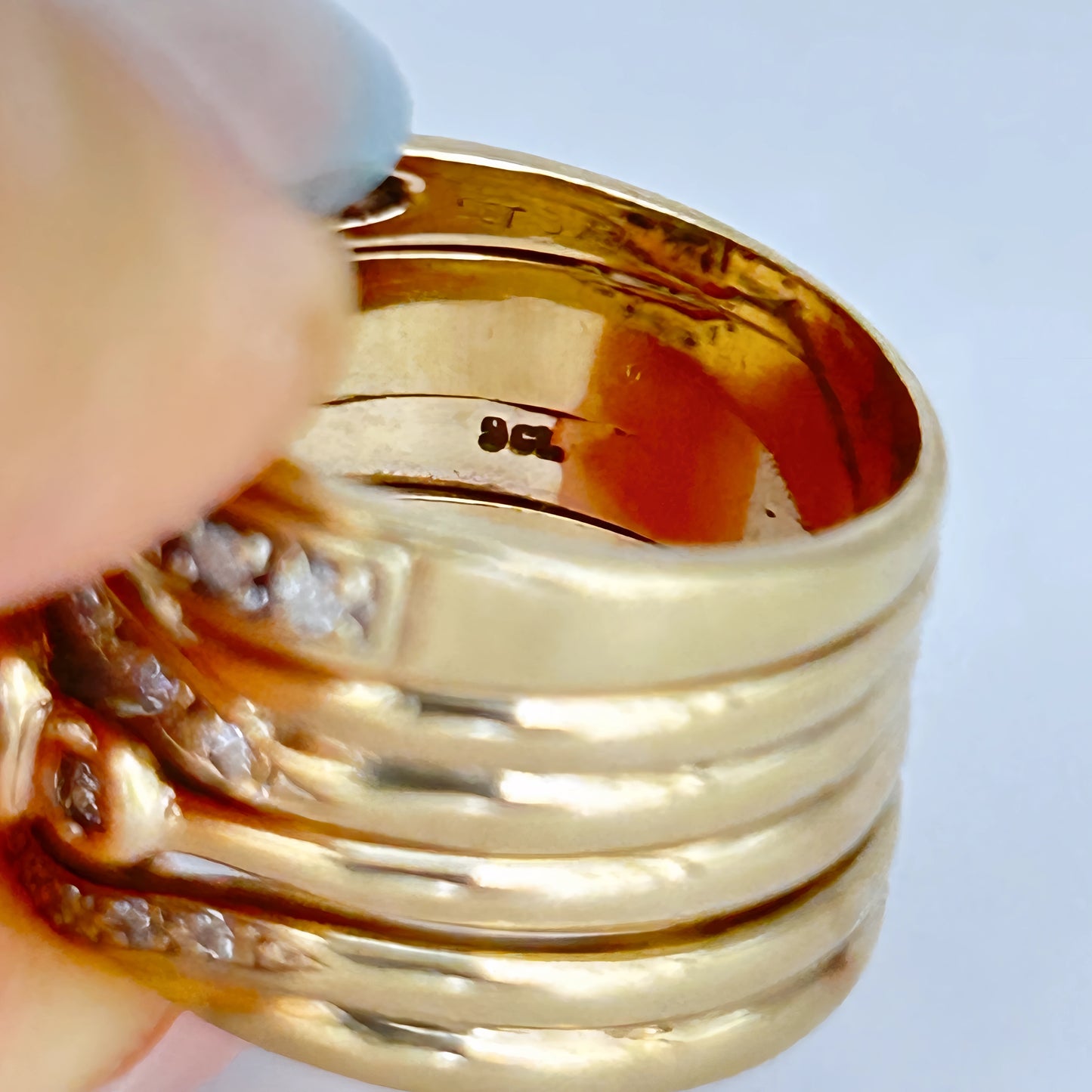 GOLD DEAL | 9kt Gold Emerald & Diamond Harmony Ring Valuation $5,400