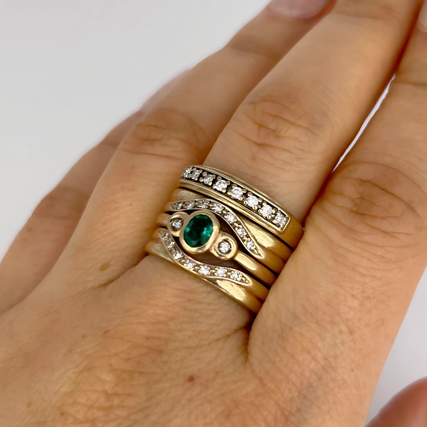 GOLD DEAL | 9kt Gold Emerald & Diamond Harmony Ring Valuation $5,400