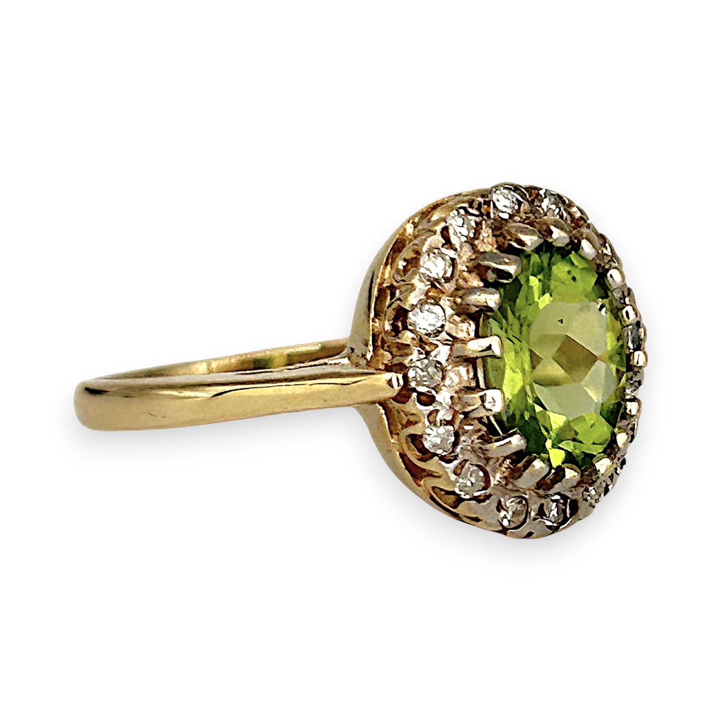 GOLD DEAL | 9kt Gold Halo of Eden Peridot Ring Valuation $2,100