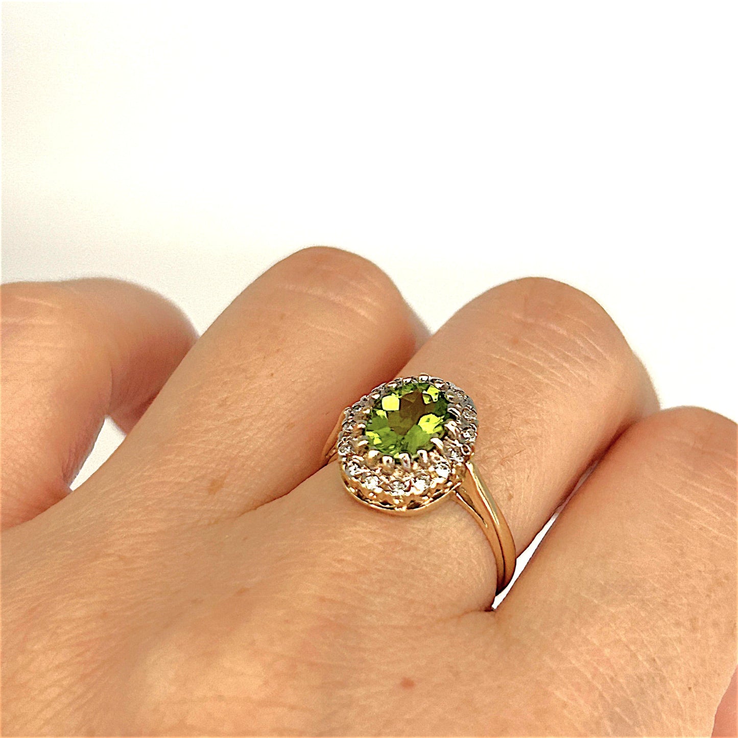 GOLD DEAL | 9kt Gold Halo of Eden Peridot Ring Valuation $2,100