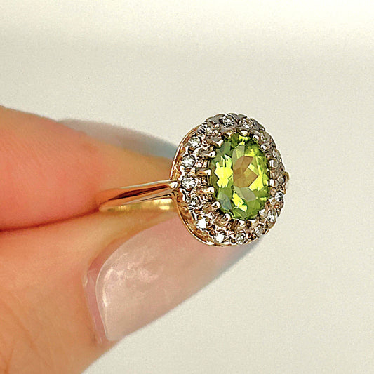 GOLD DEAL | 9kt Gold Halo of Eden Peridot Ring Valuation $2,100