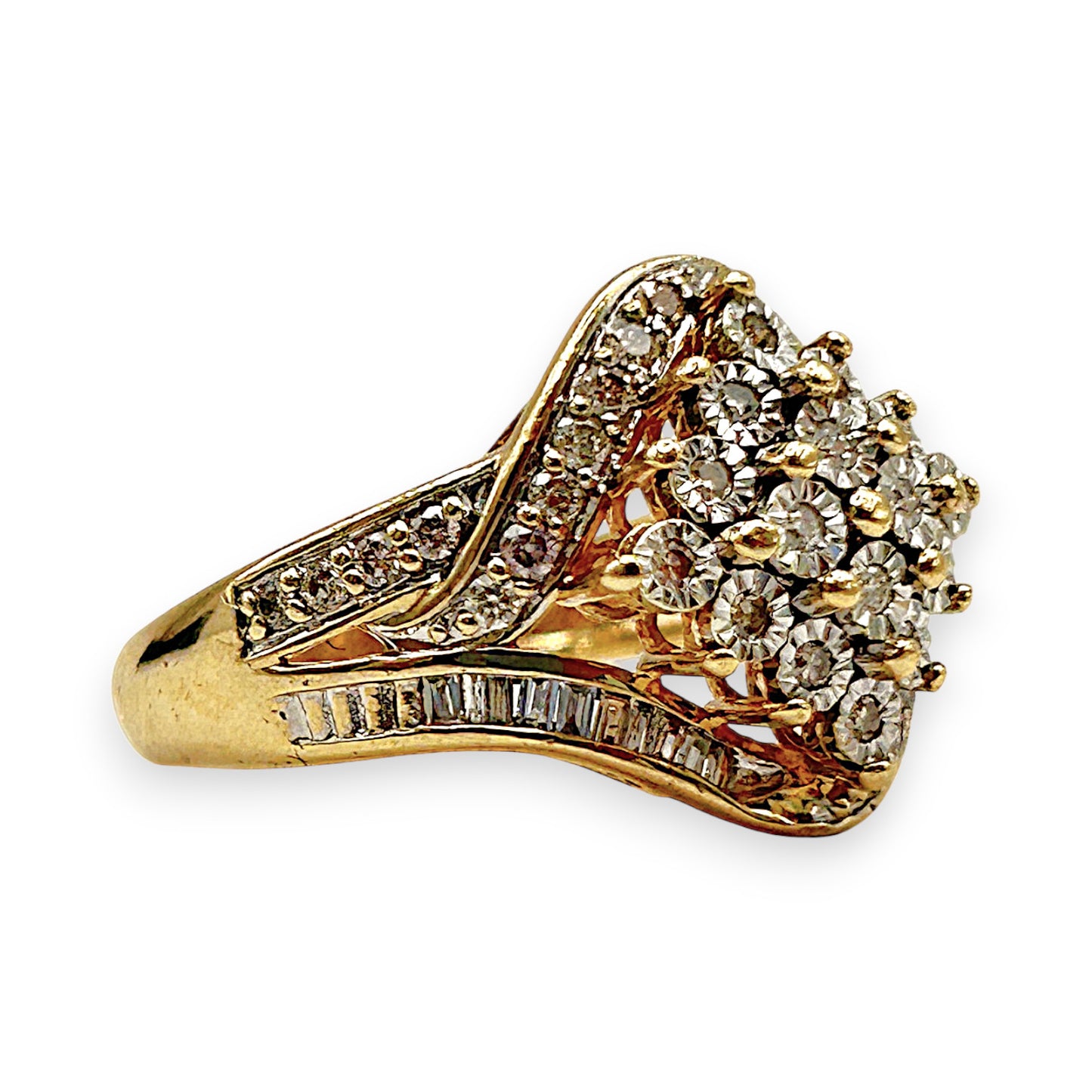 GOLD DEAL | 9kt Gold PROUNDS Radiance Cluster Ring Valuation $2,700