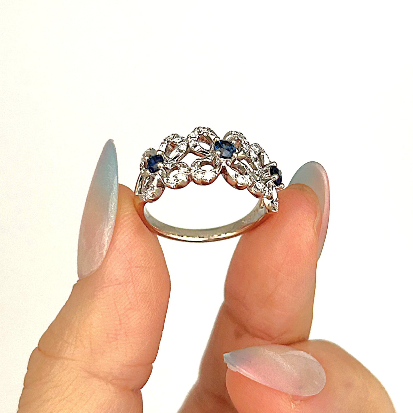 GOLD DEAL | 9kt Gold Starlit Sapphire Bouquet Ring Valuation $3,000