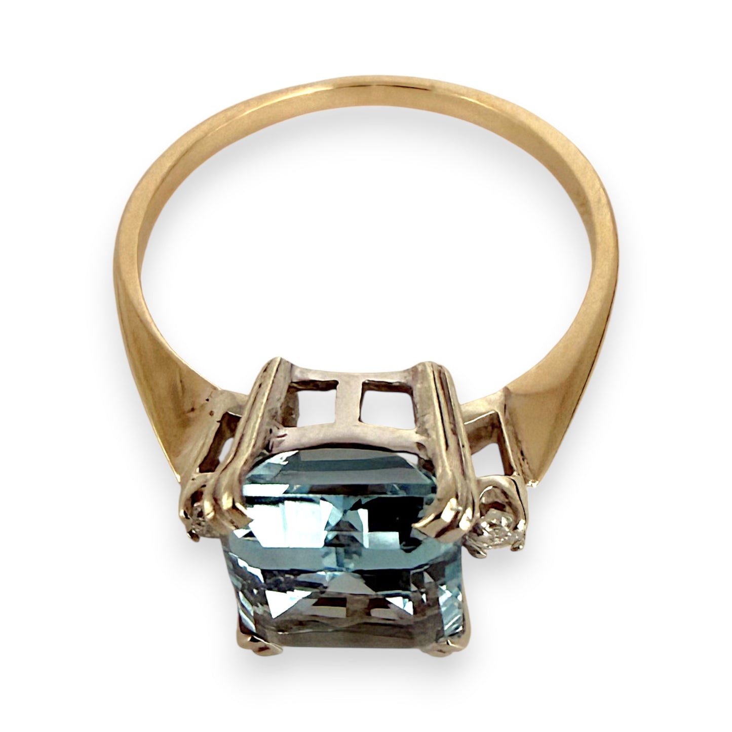 NZGD | 9ct Gold Aqua Tranquility Ring Size R