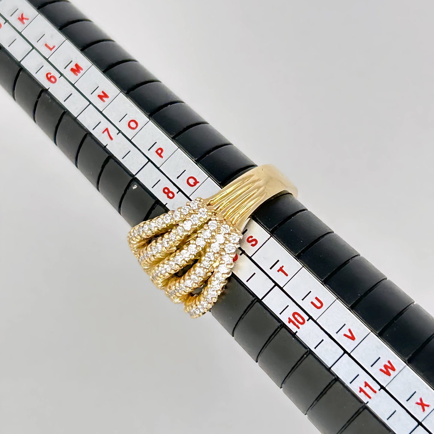 GOLD DEAL | 9kt Gold Refurbished Elysian Weave Ring Valuation $5,000