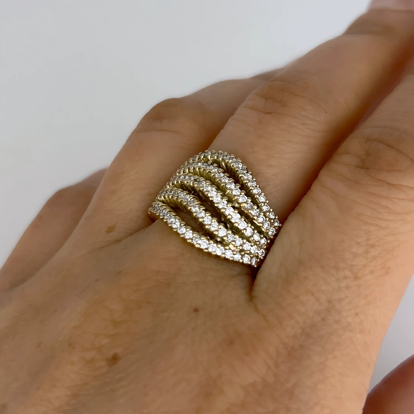GOLD DEAL | 9kt Gold Refurbished Elysian Weave Ring Valuation $5,000