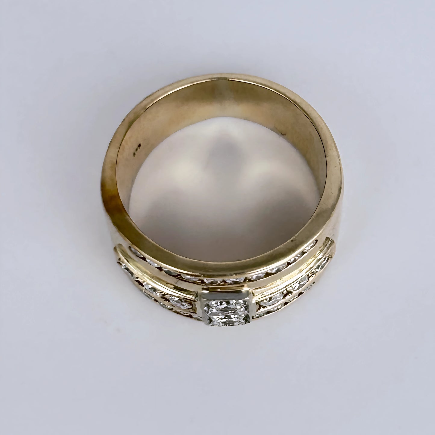 XMAS DEAL | 9kt Gold Ring Diamond Statement Ring TDW 1.44ct.Valuation $10,200