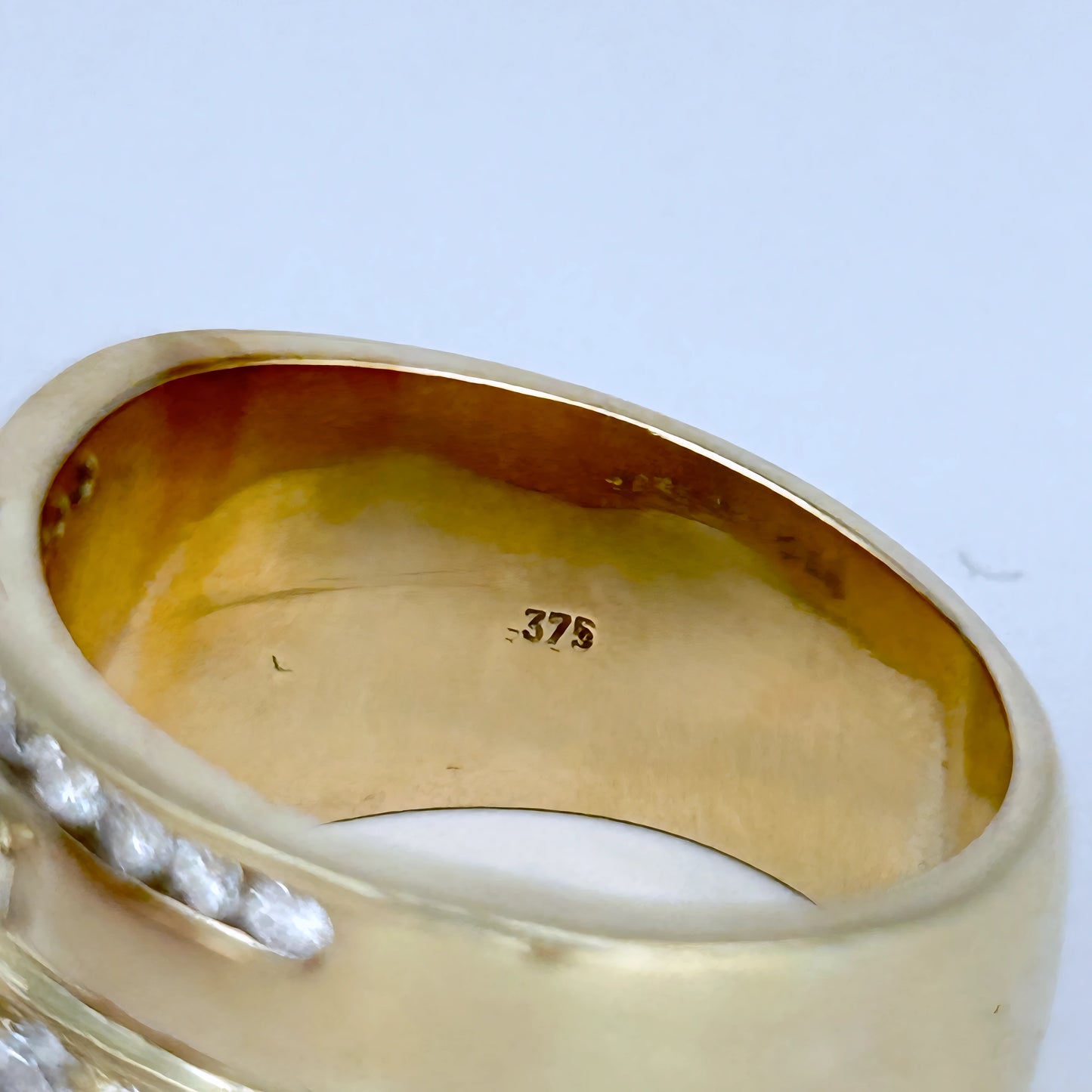 XMAS DEAL | 9kt Gold Ring Diamond Statement Ring TDW 1.44ct.Valuation $10,200