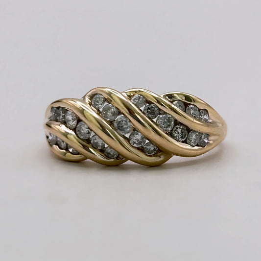 GOLD DEAL | 9ct (9kt) Gold Eternal Wave Diamond Ring Valuation $2,225