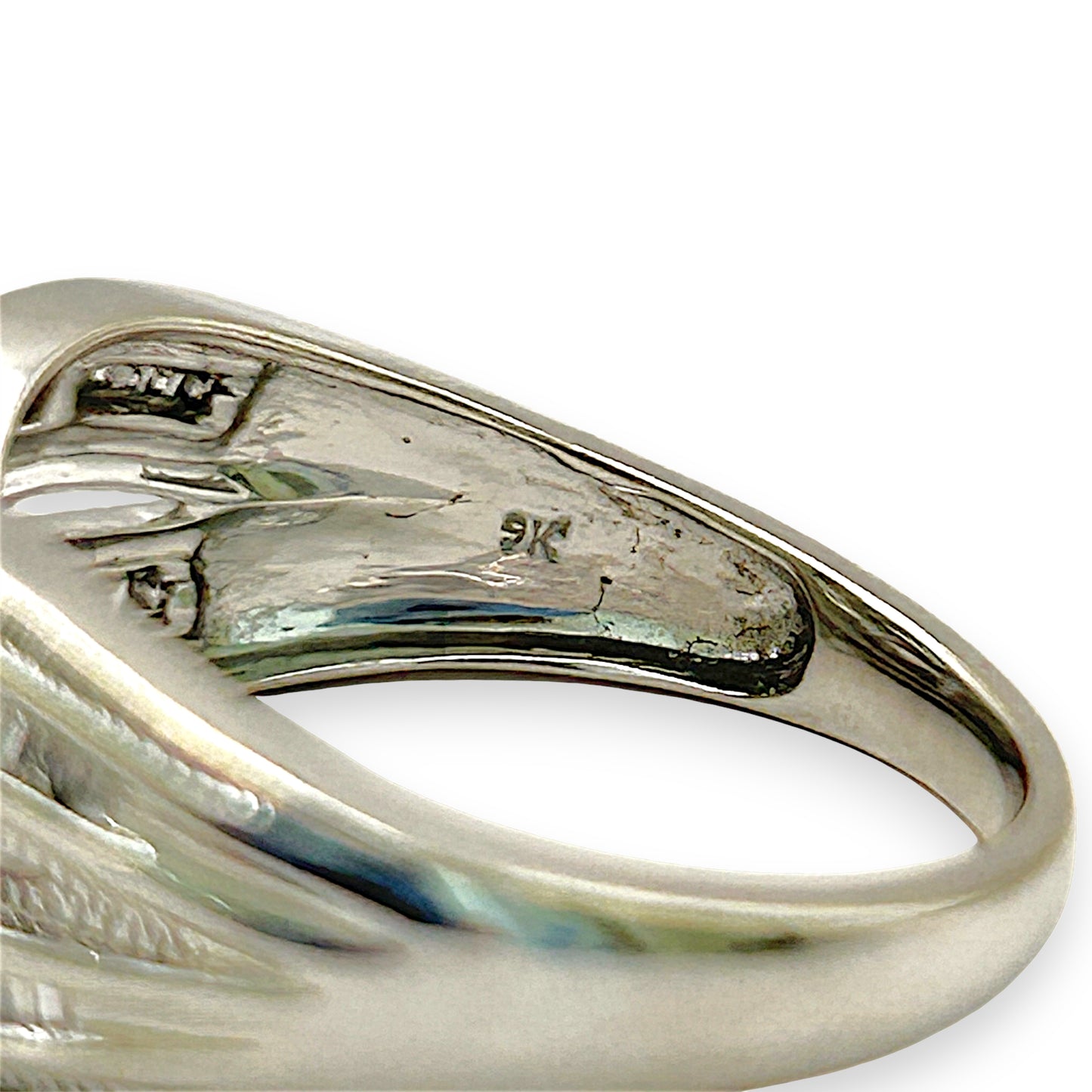 GOLD DEAL | 9kt White Gold Frosted Diamond Weave Ring Valuation $2,300