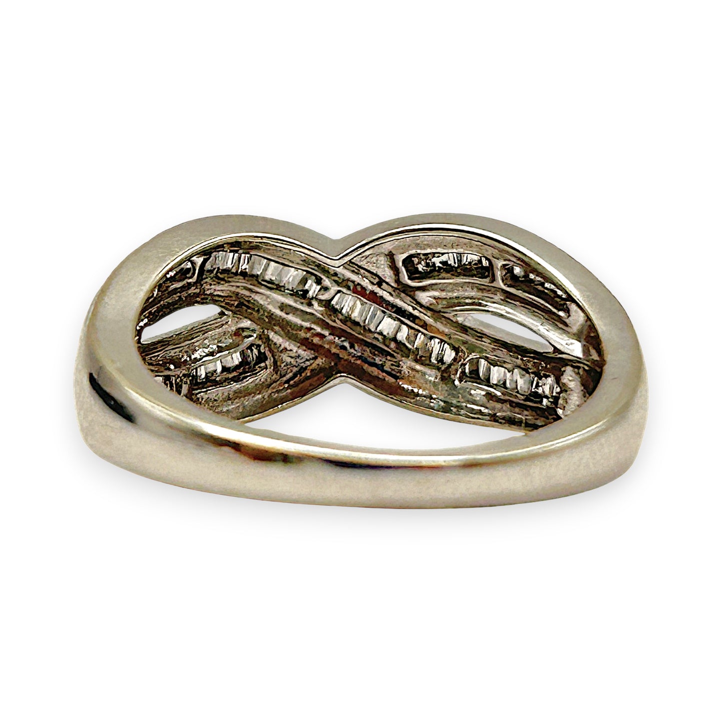 GOLD DEAL | 9kt White Gold Frosted Diamond Weave Ring Valuation $2,300