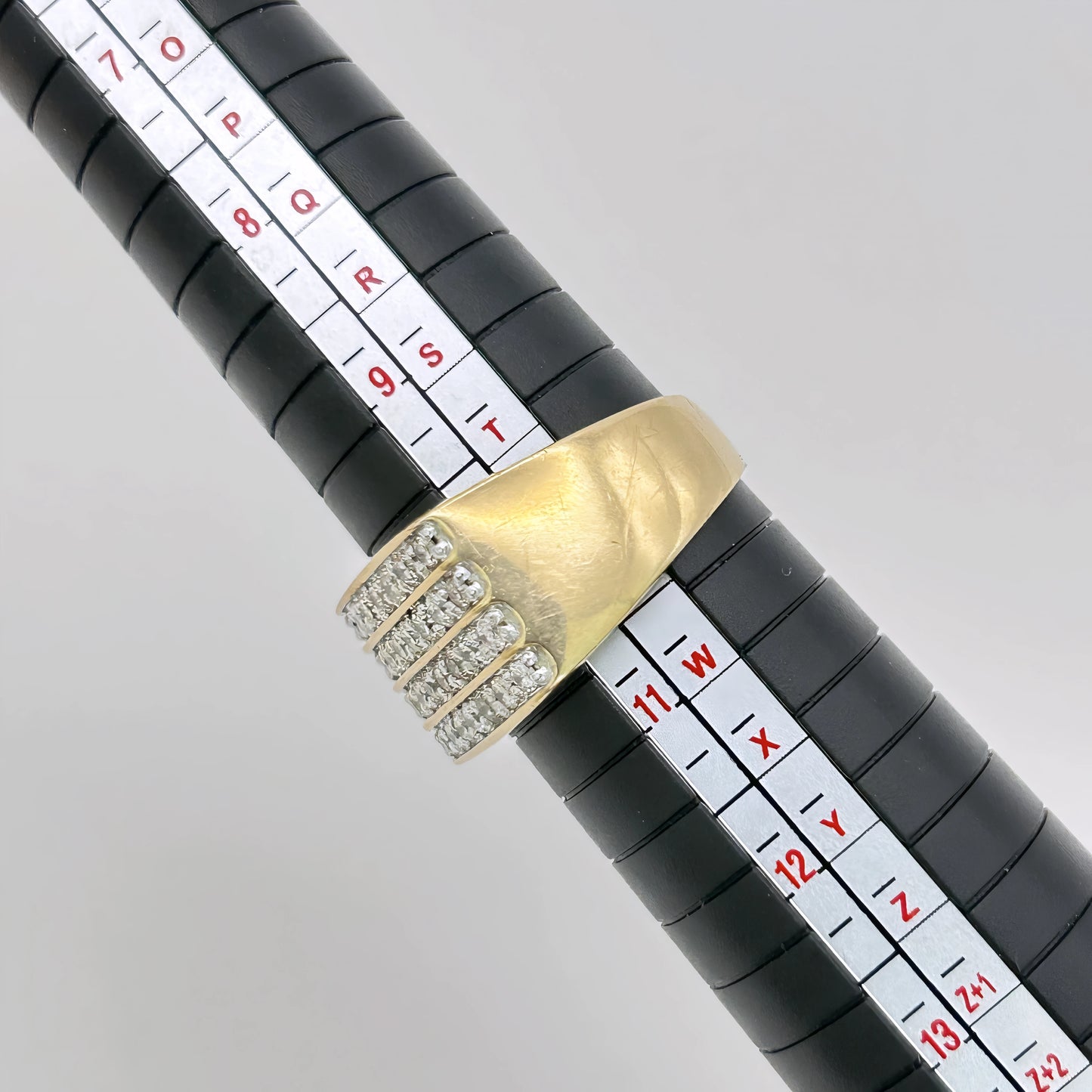 GOLD DEAL | 9kt Gold Radiance Signet Ring with Diamonds TDW 0.85ct.Valuation $4,000