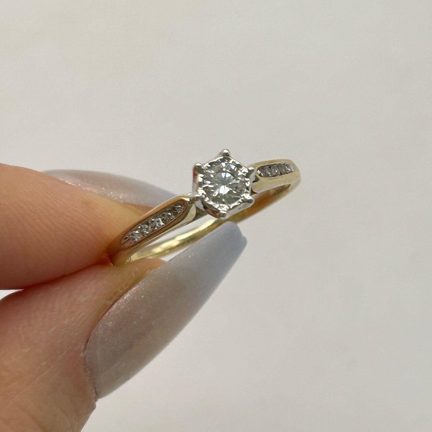 NZGD | 9ct Gold Timeless Radiance Solitaire Ring Valuation $1,700