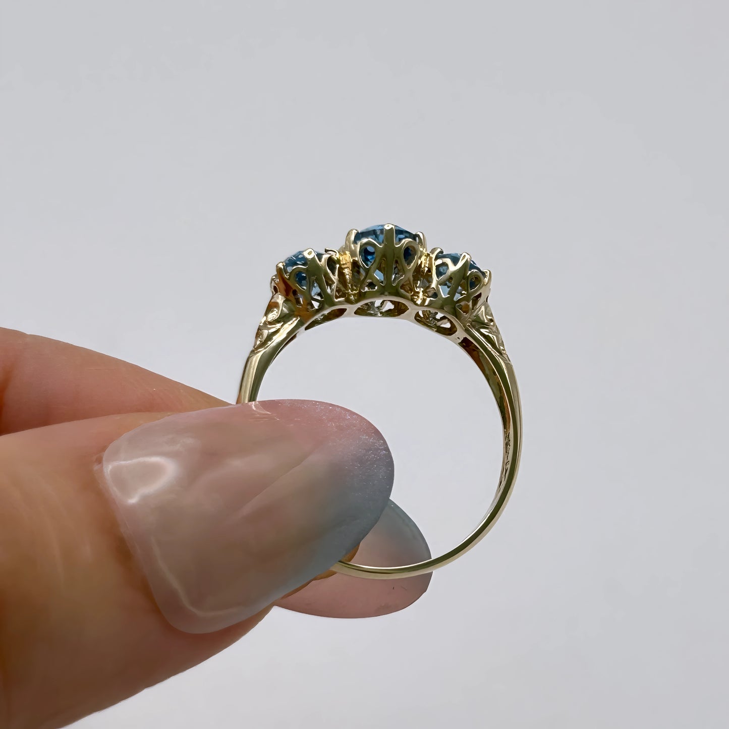 GOLD DEAL | 9kt Gold Celestial Topaz Serenade Ring-Refurbished