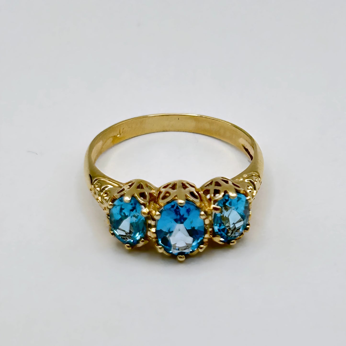 GOLD DEAL | 9kt Gold Celestial Topaz Serenade Ring-Refurbished