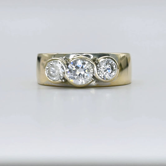 GOLD DEAL | 9kt Gold Solstice Trio Band Ring Valuation $2,750