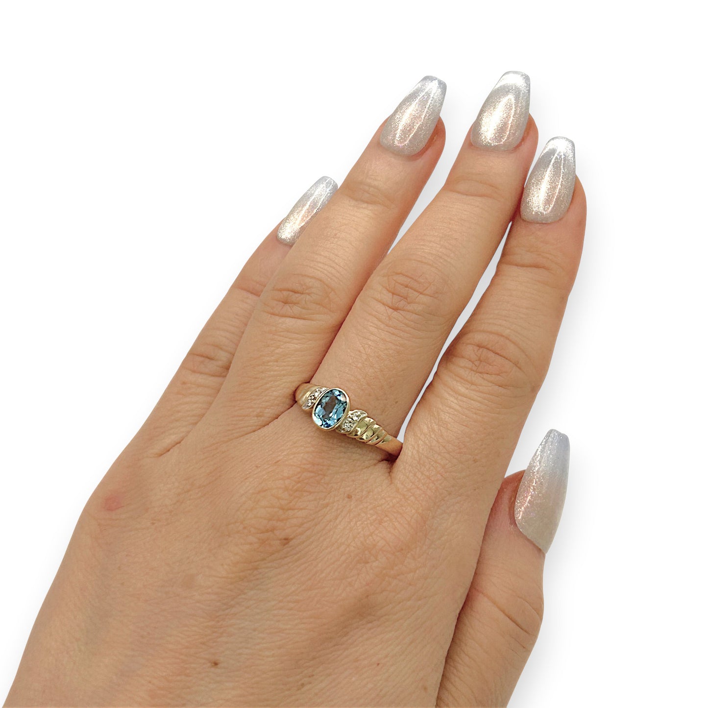 NZGD | 9ct Gold Signature Blue Topaz & Diamond Ring Valuation $1,400