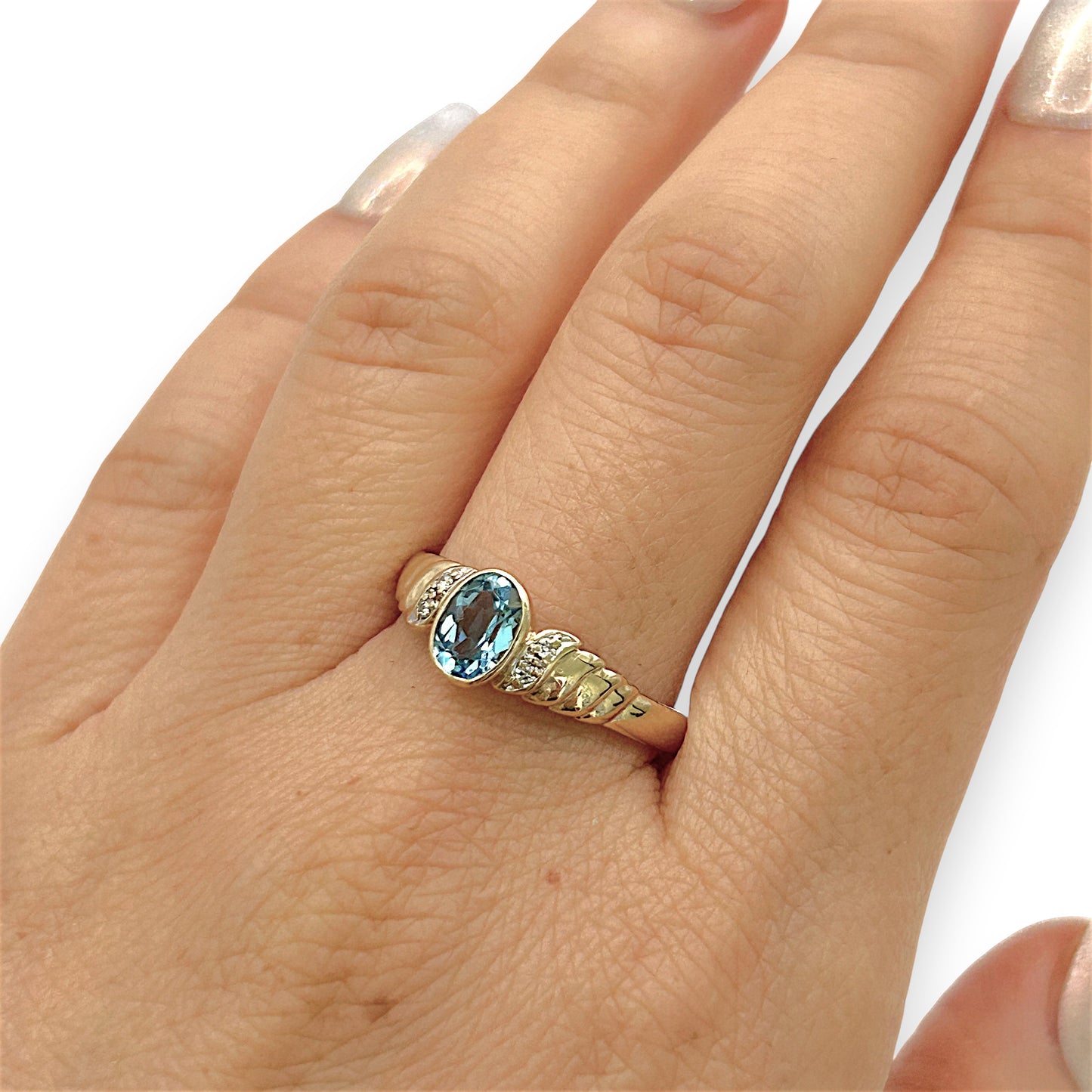 NZGD | 9ct Gold Signature Blue Topaz & Diamond Ring Valuation $1,400