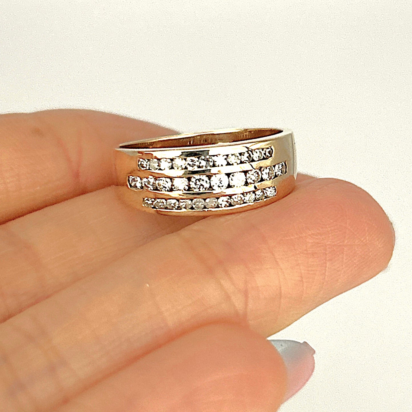 GOLD DEAL | 9ct Gold Refurbished Triluxe Channel Band Ring Size P