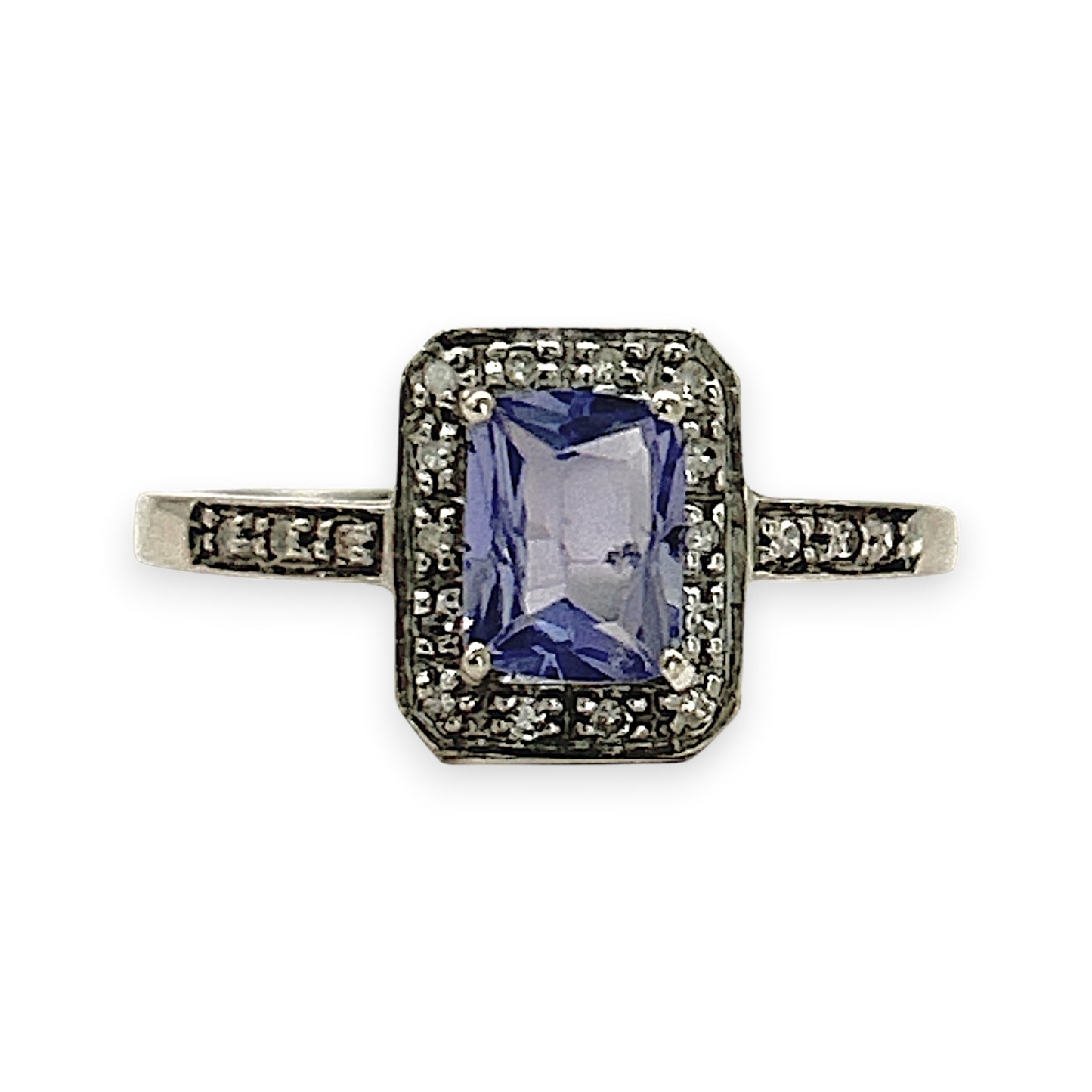 NZGD | 9ct White Gold Ocean‑Mist Sapphire Ring Valuation $2,000