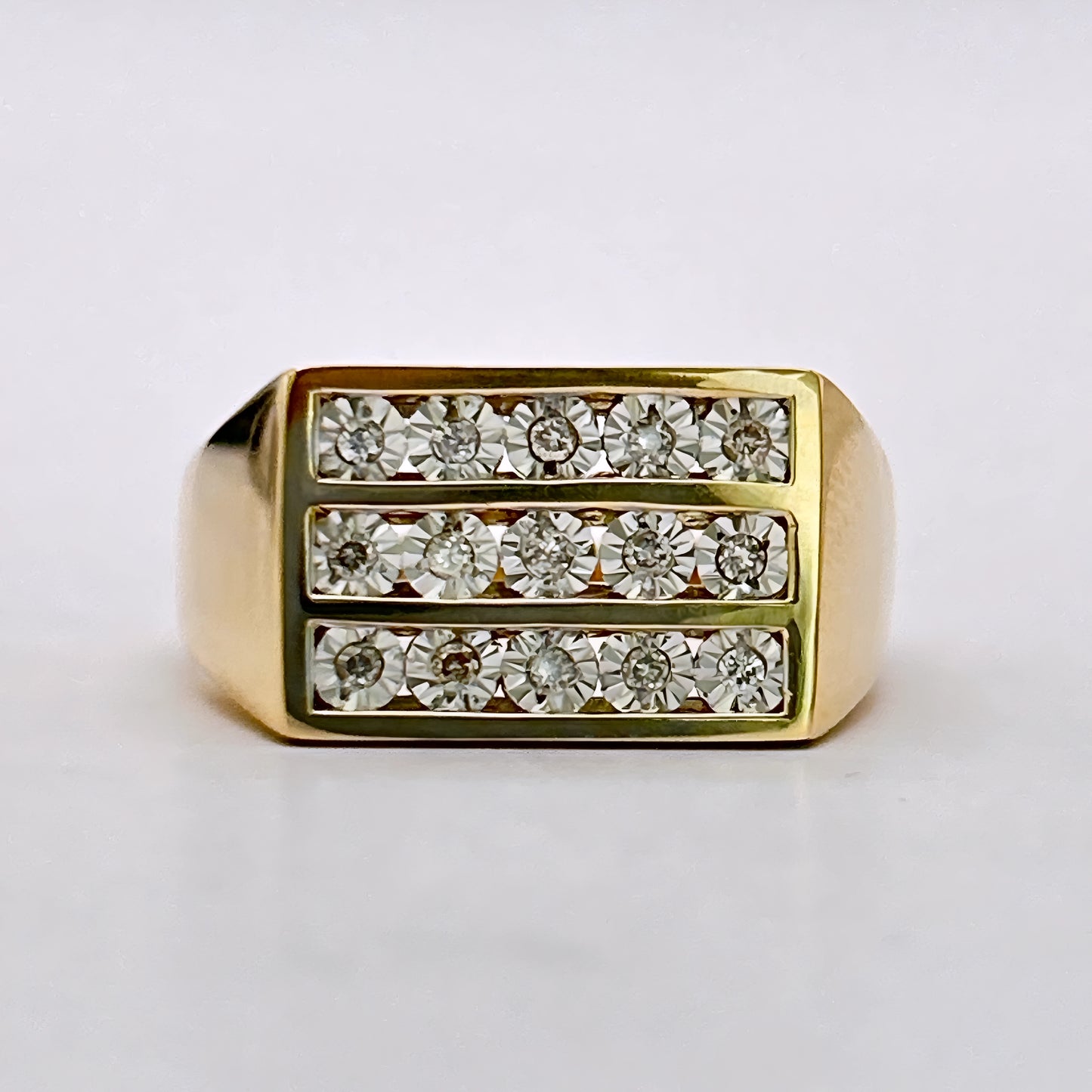 NZGD | 9ct Gold PROUDS Signature Diamond Bar Ring Valuation $2,800