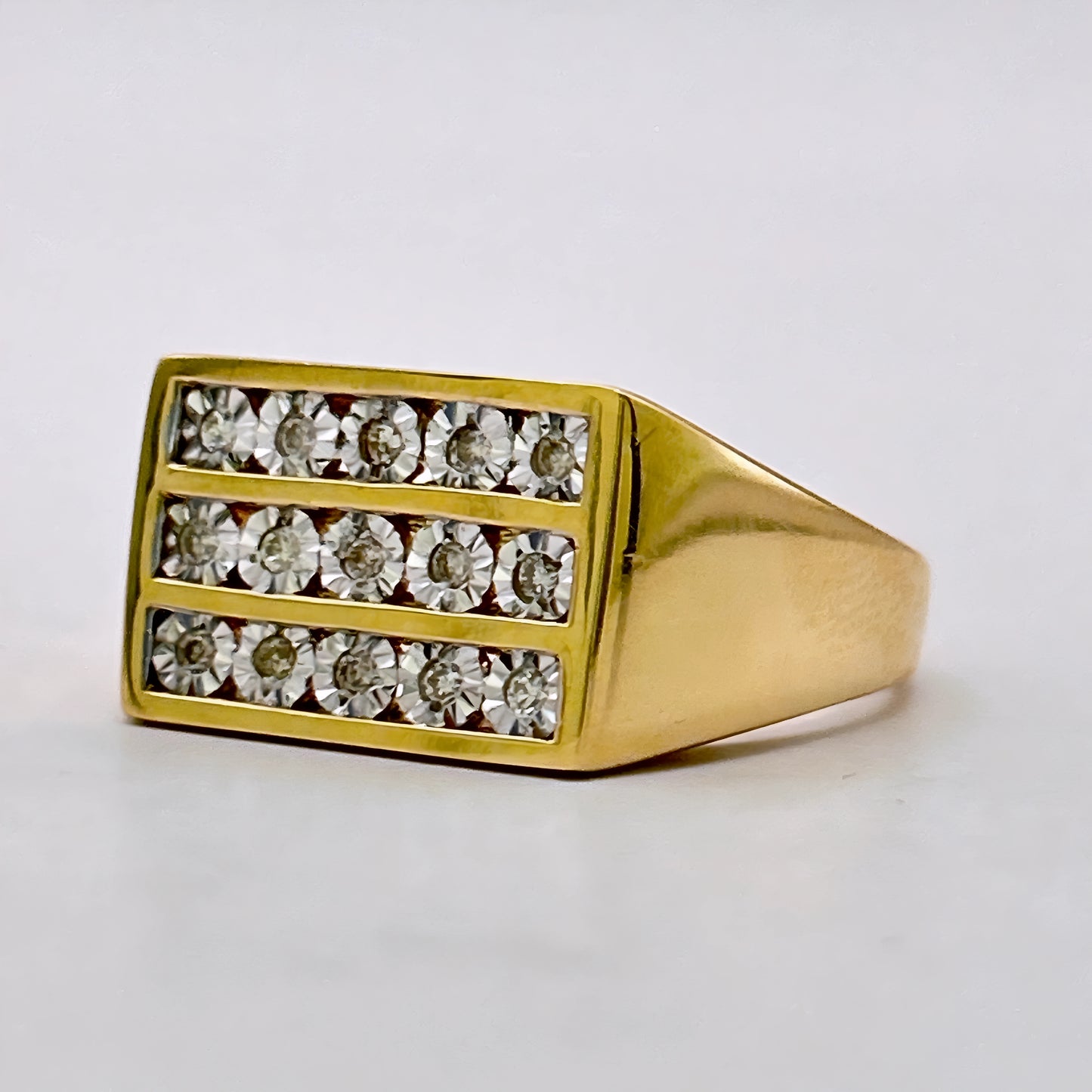 NZGD | 9ct Gold PROUDS Signature Diamond Bar Ring Valuation $2,800