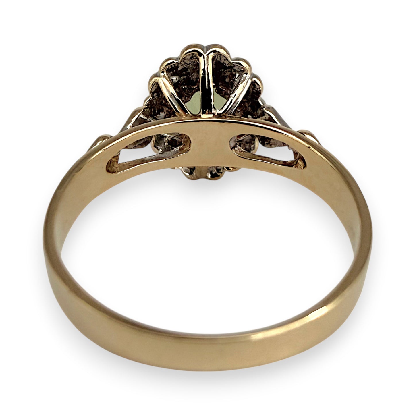 NZGD | 9ct Gold Vintage Verdant Glow Ring Size L