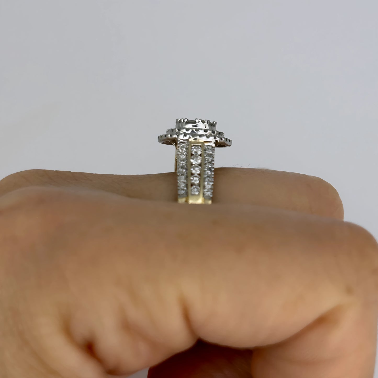 GOLD DEAL | 9kt Gold Refurbished Celestial Bloom Ring Valuation $3,100