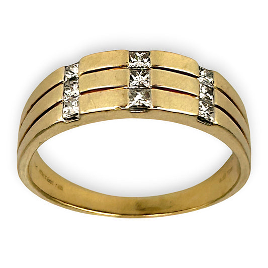 GOLD DEAL | 10ct (10K) Gold Michael Hill Diamonds 0.54ct Ring Size Y