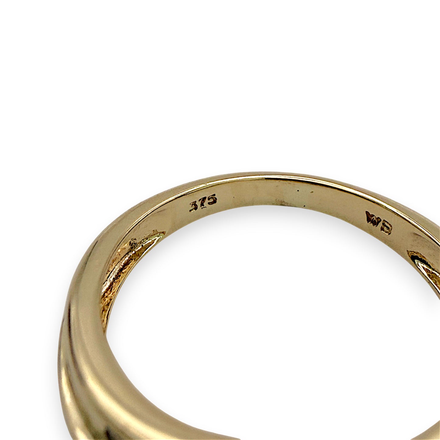 NZGD| 9ct Gold Aurelia Crossover Ring Size M