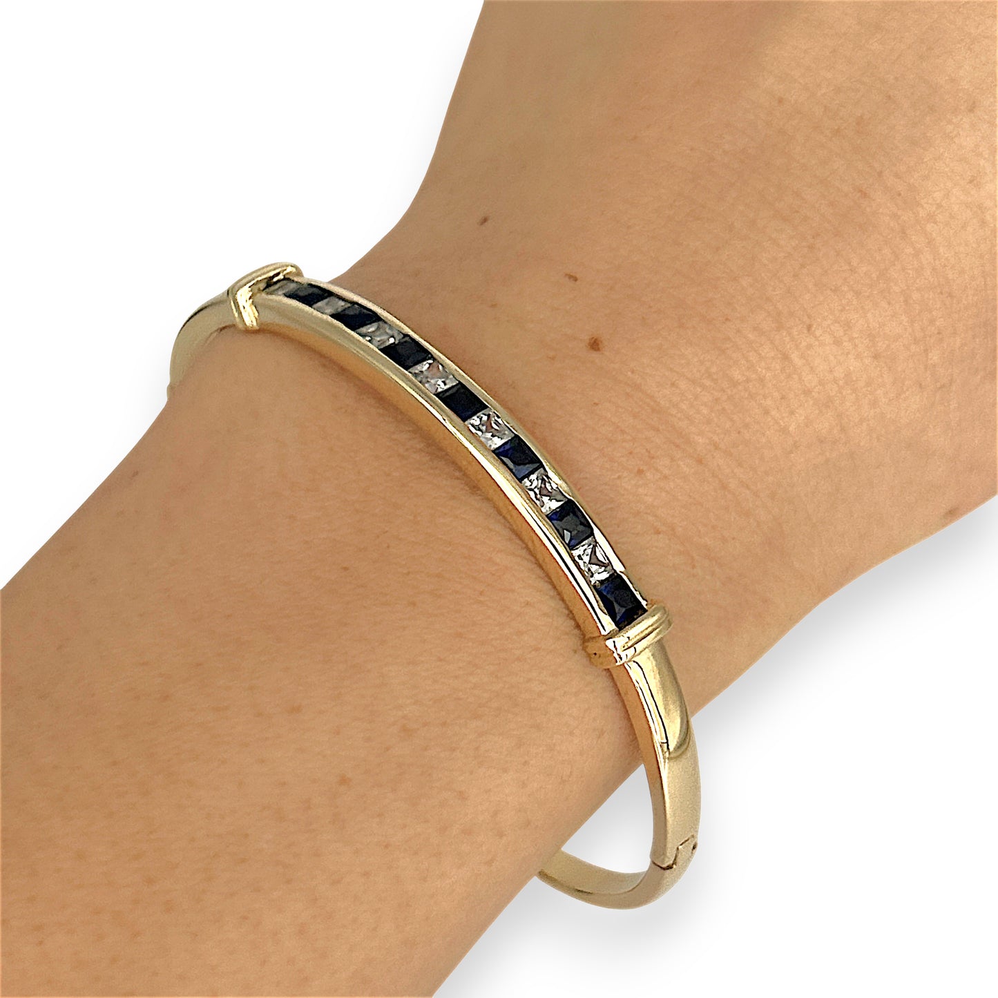 GOLD DEAL | 9kt Gold Midnight Harmony Bangle 59.1mm