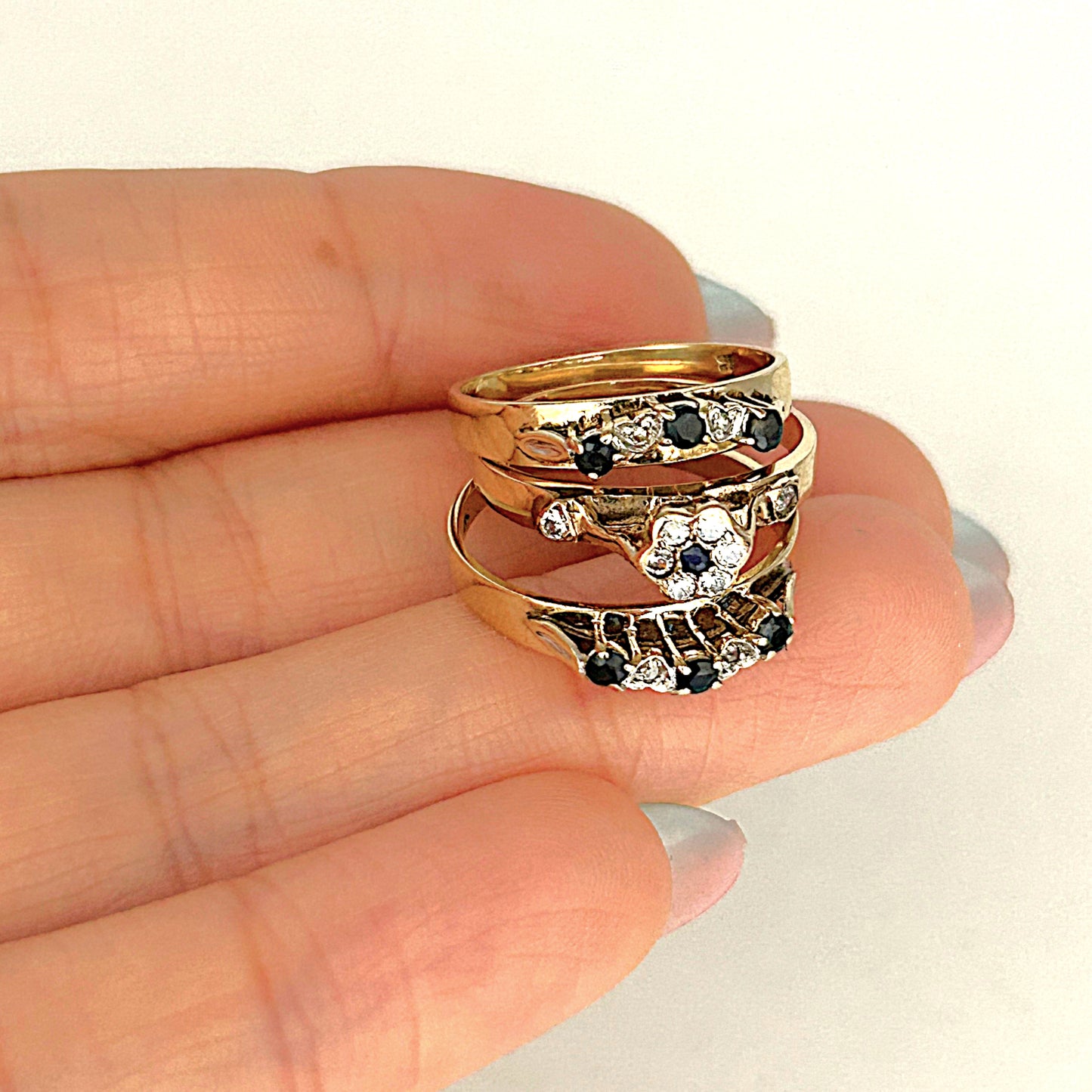 GOLD DEAL | 9kt Gold Vintage Celeste Trio Ring Set