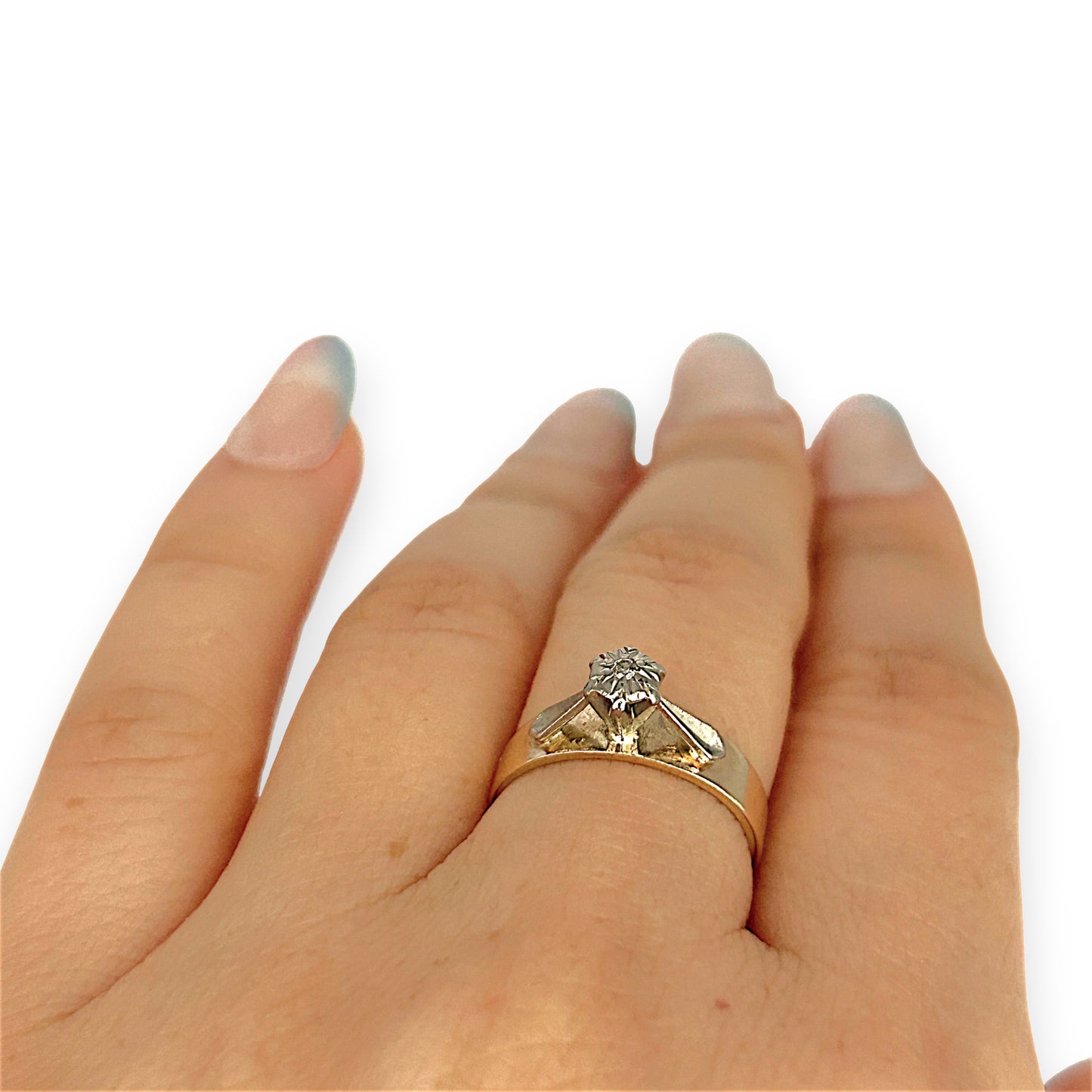 NZGD | 9ct Y/W Gold Vintage Golden Era Bloom Ring Size L
