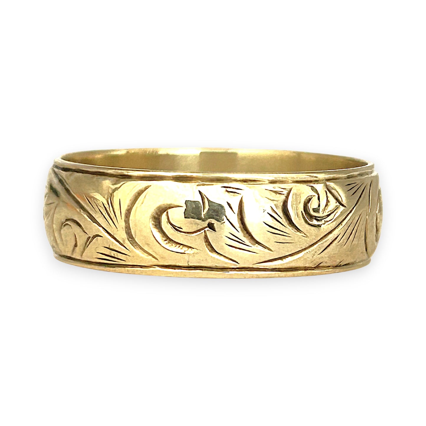 NZGD | 9ct Gold Engraved Vintage‑Style Band