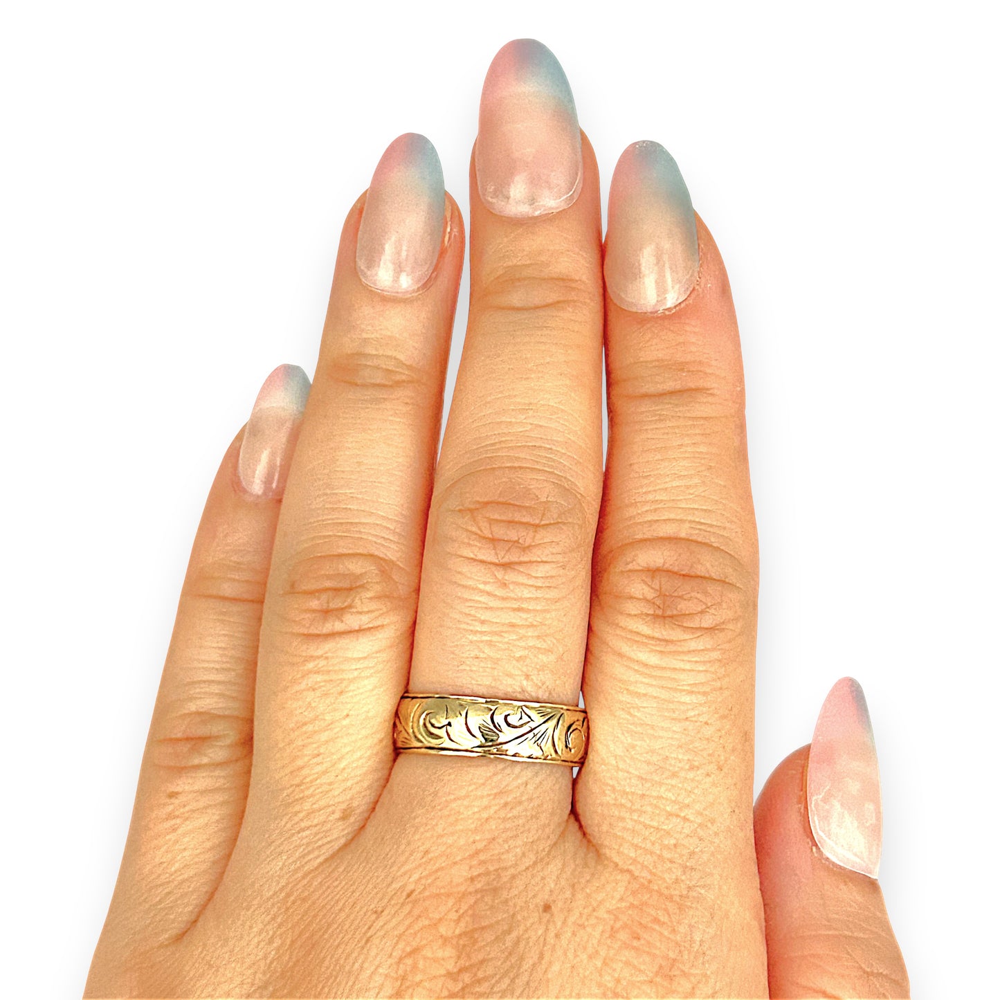 NZGD | 9ct Gold Engraved Vintage‑Style Band