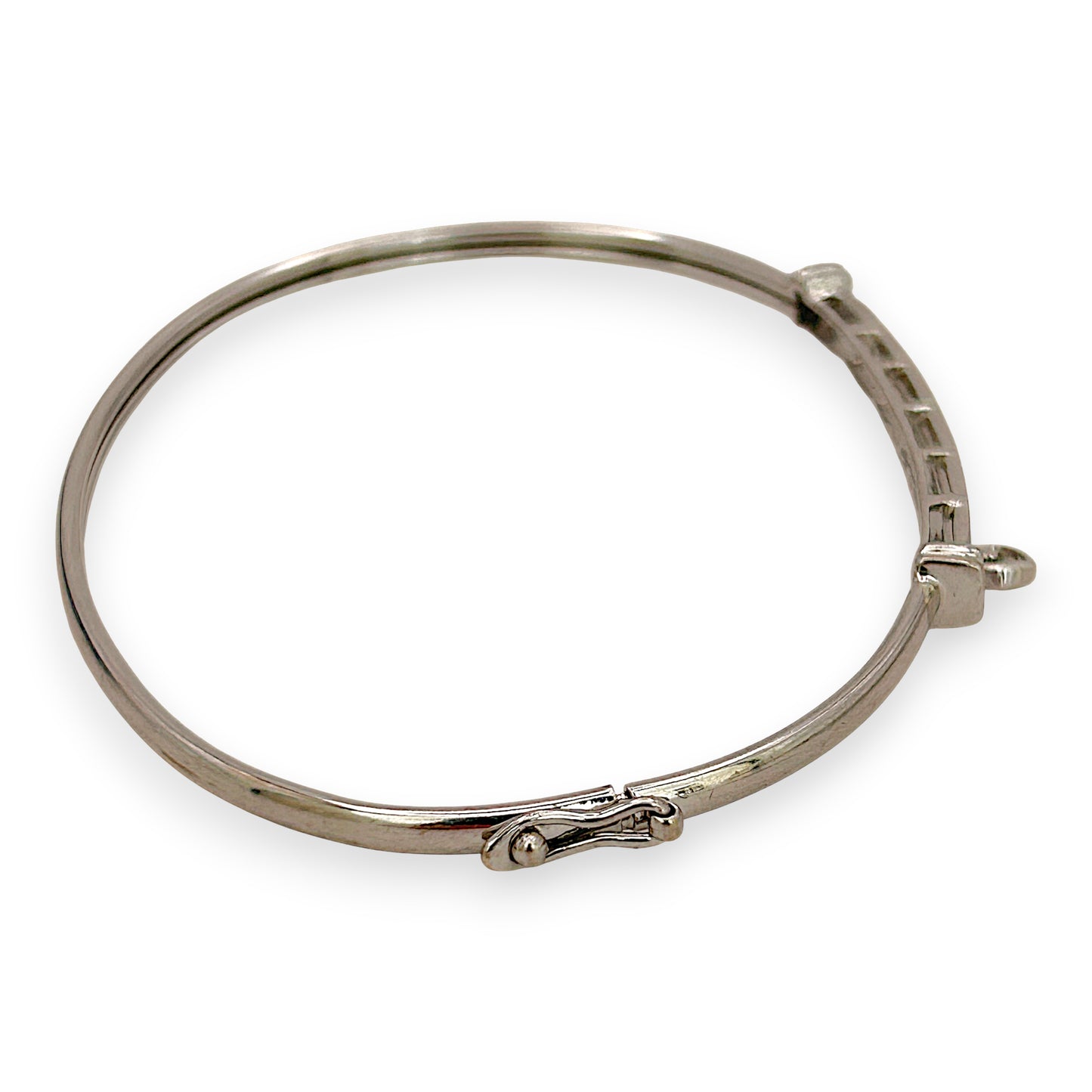 NZGD | 10ct Gold Sweetheart Sparkle Oval Bangle with Natural Diamonds 62.5mm