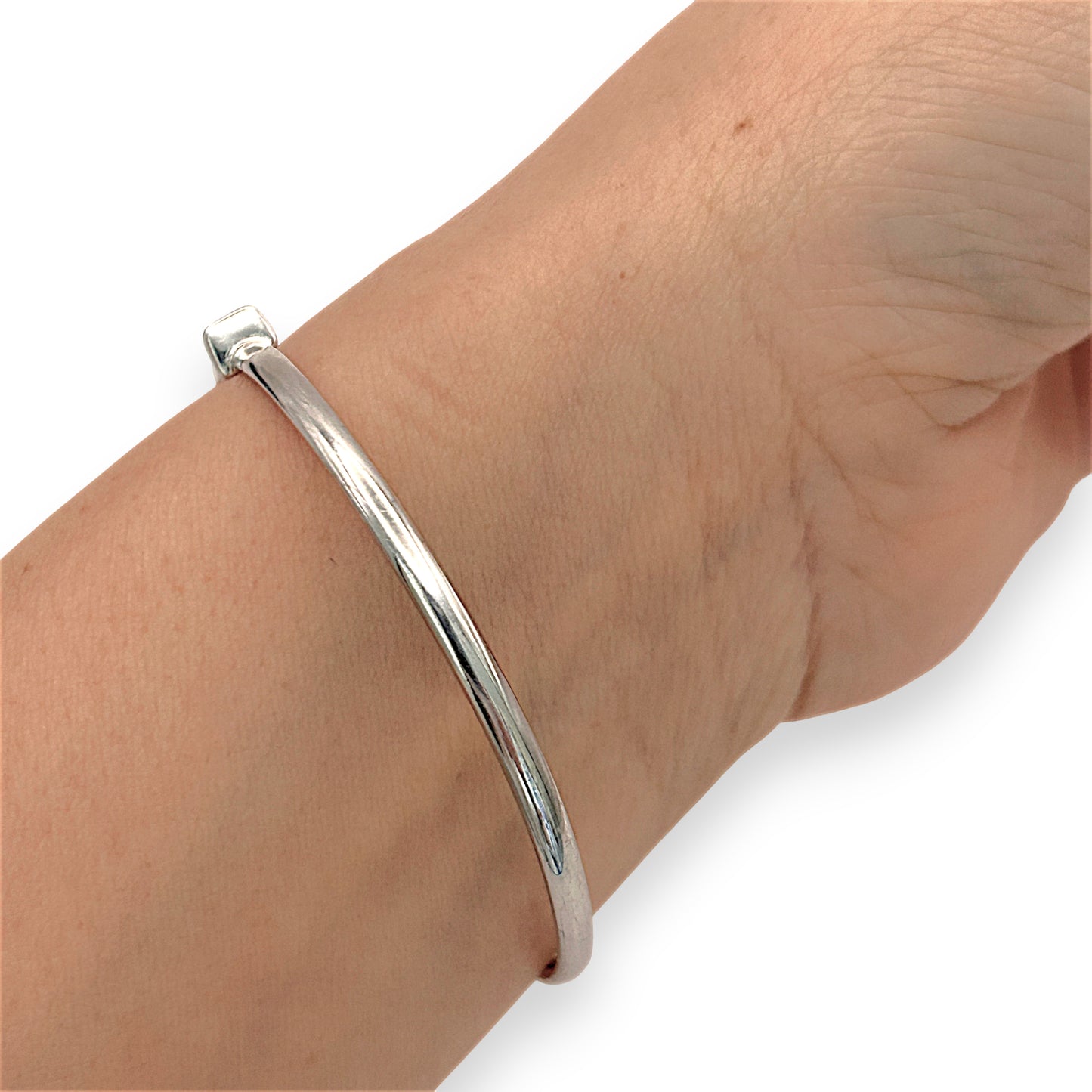 NZGD | 10ct Gold Sweetheart Sparkle Oval Bangle with Natural Diamonds 62.5mm
