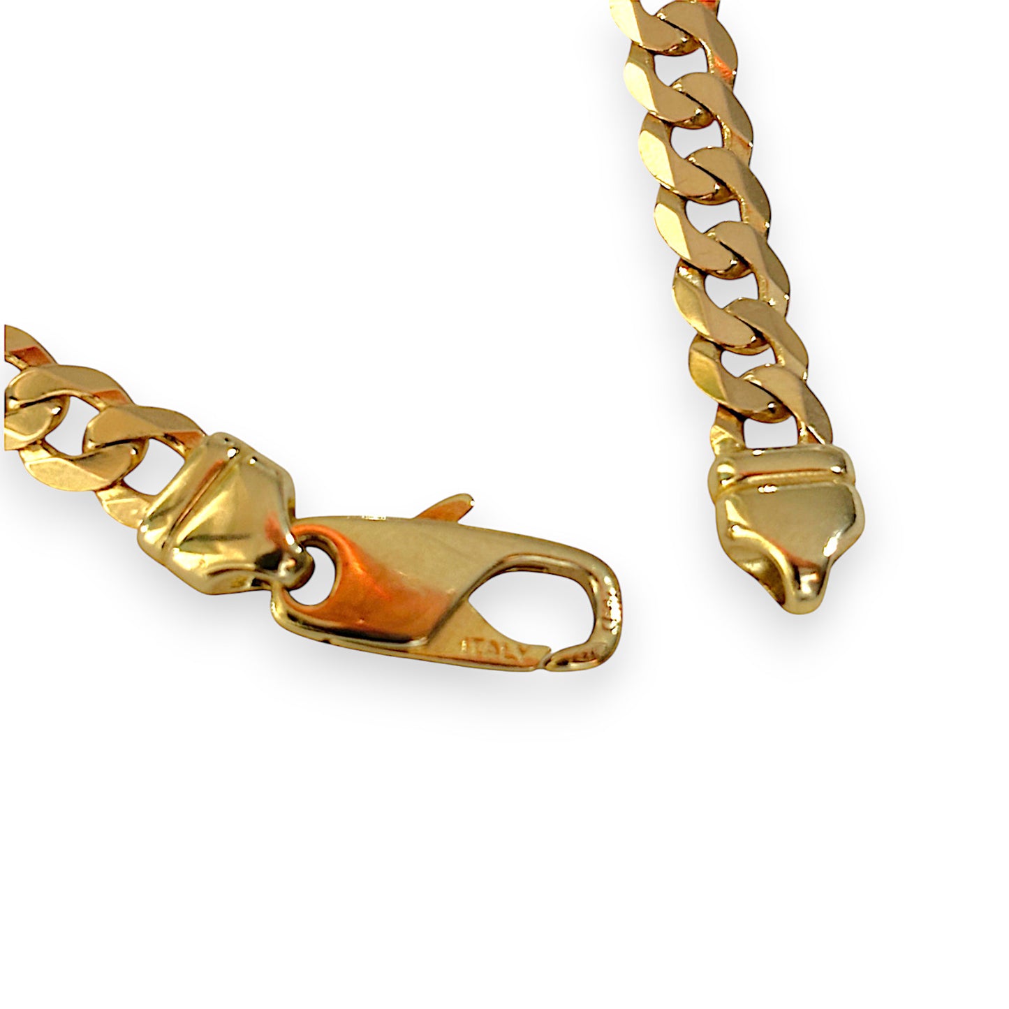 9ct Gold Curb Link Bracelet 20cm long, Valuation $3,200. R # 261